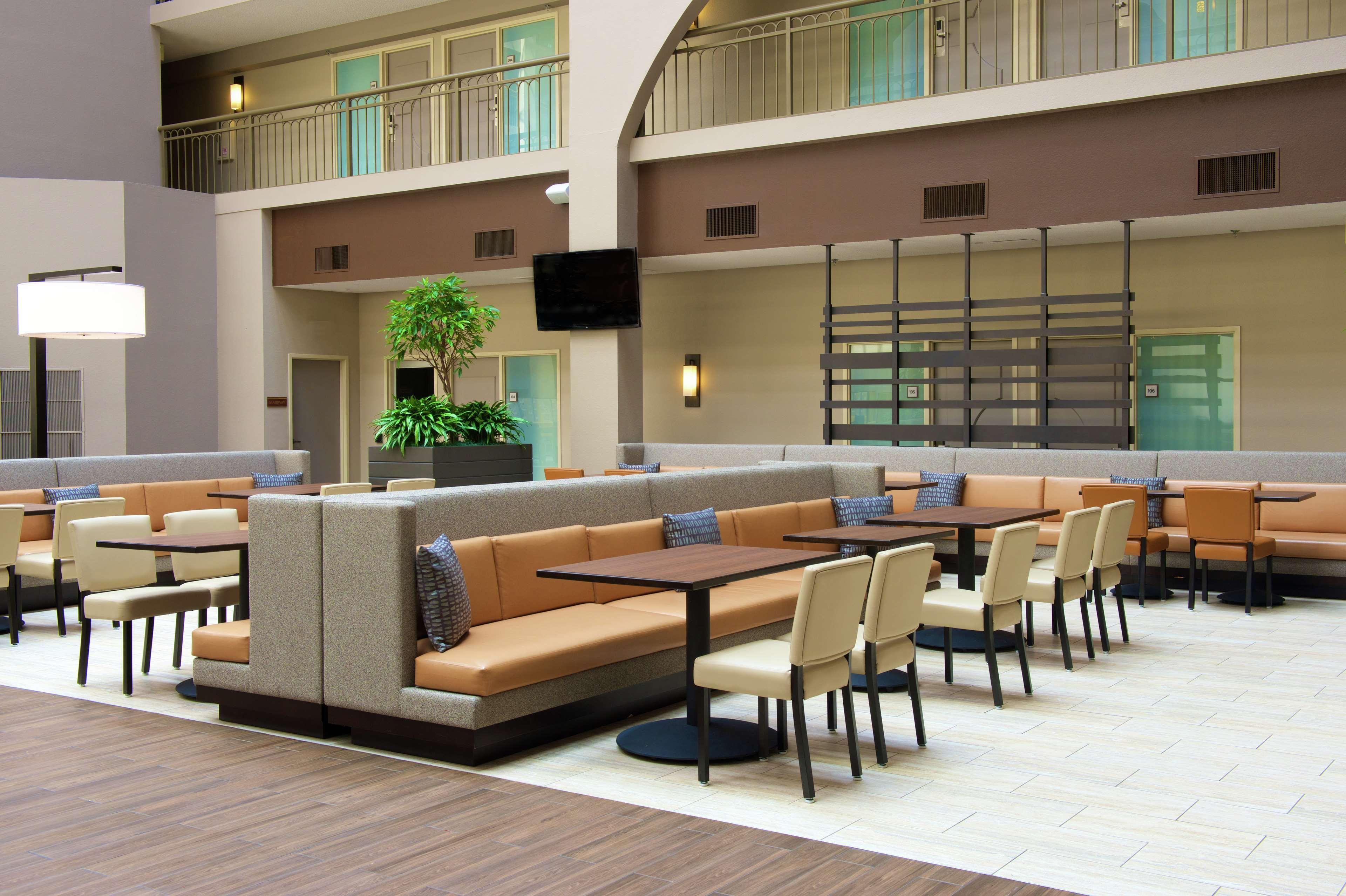 Embassy Suites By Hilton Seattle Bellevue Exteriér fotografie
