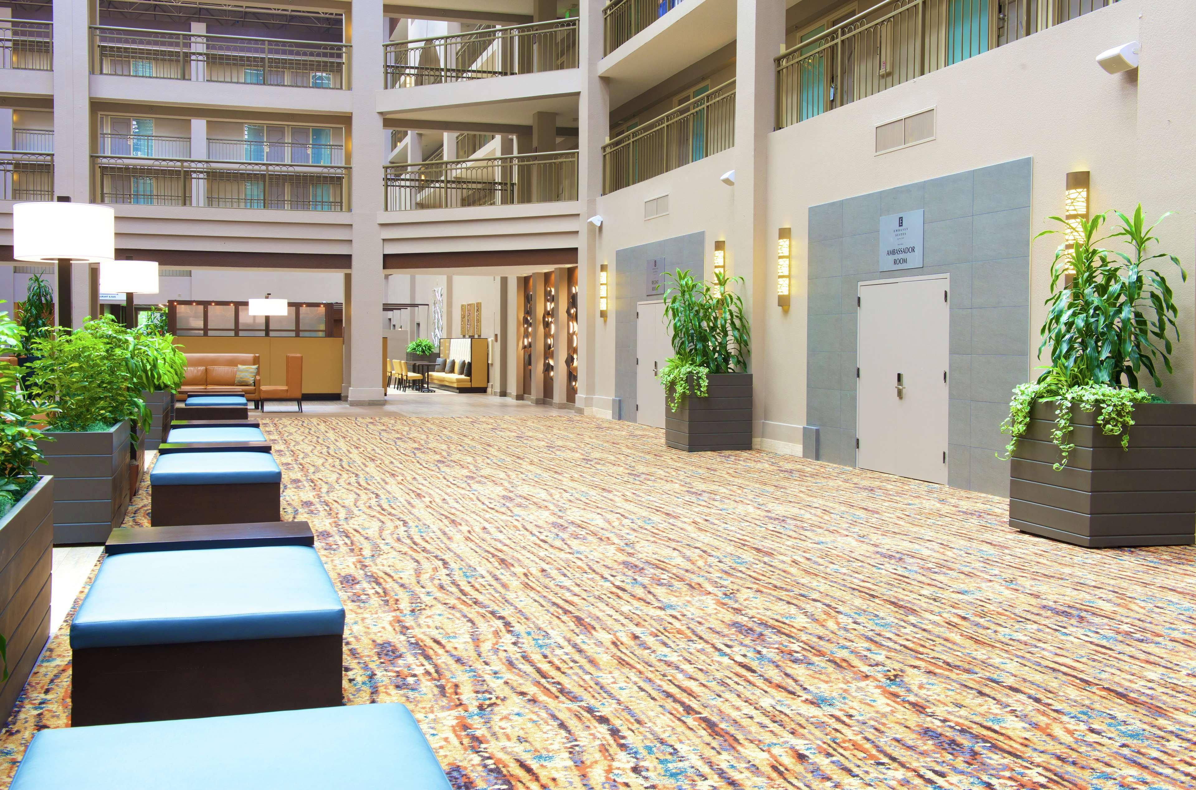 Embassy Suites By Hilton Seattle Bellevue Exteriér fotografie