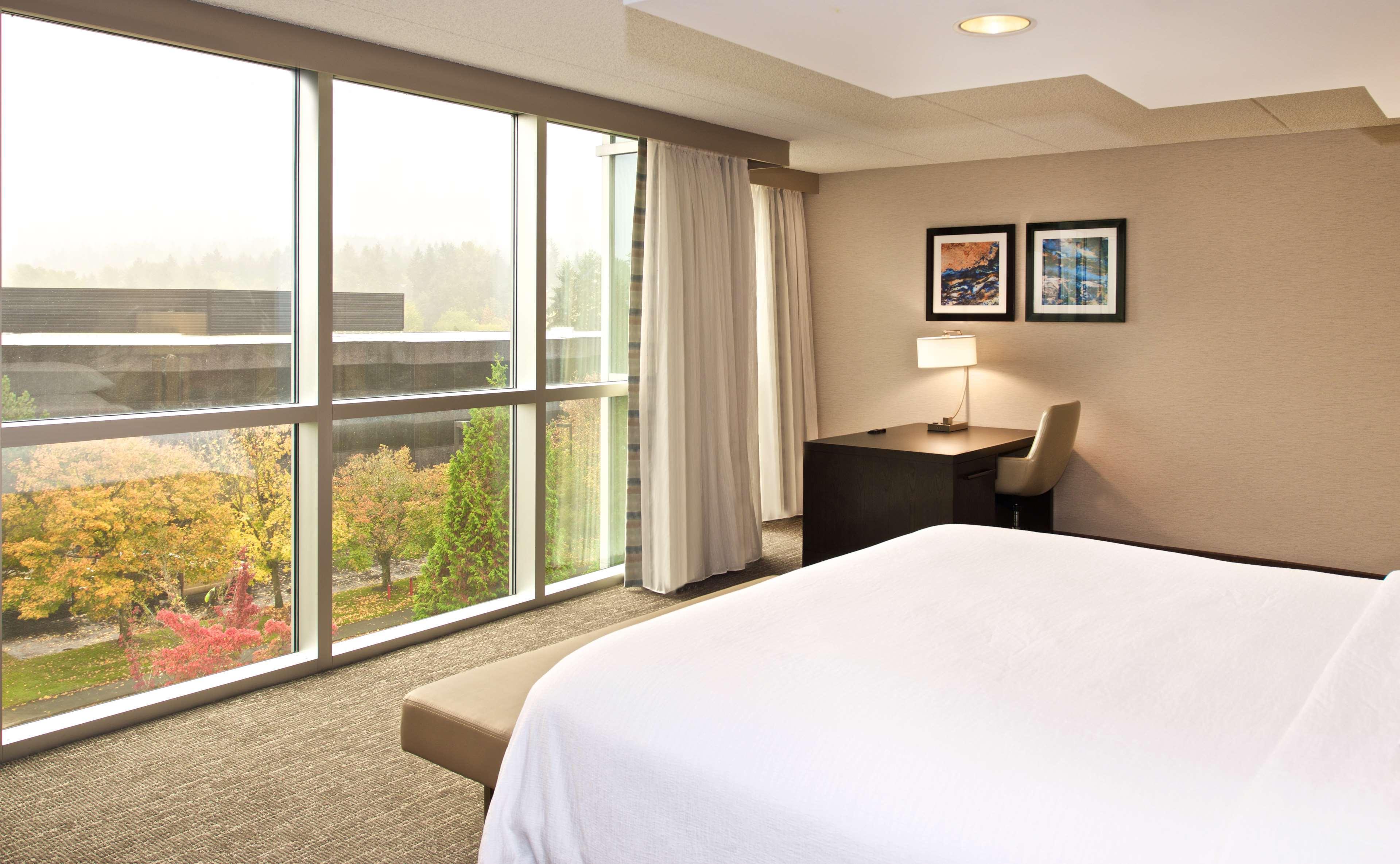 Embassy Suites By Hilton Seattle Bellevue Exteriér fotografie